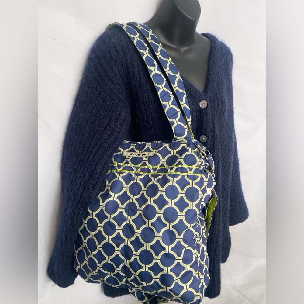 JU-JU-BE PACKABLE CROSSBODY TOTE HYBRID BAG